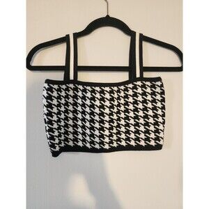 SHEIN Houndstooth Women's Black and White Crop-top Size S
